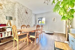 Photo 19- click for photo gallery